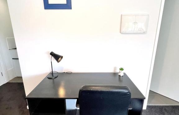 Bruce 1BD - Near GIO Stadium, Free Parking in Belconnen