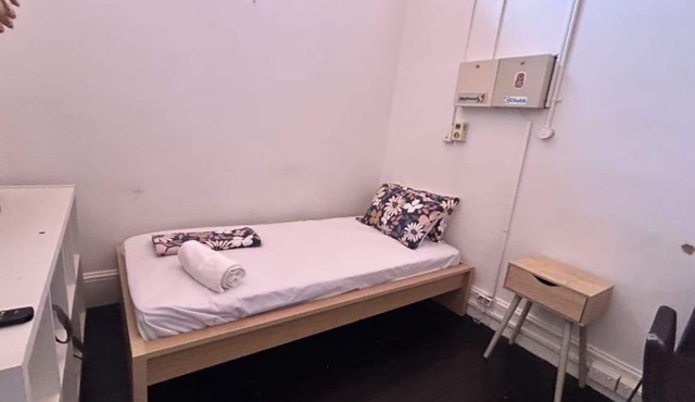 Budget Single Room in CBD in Adelaide