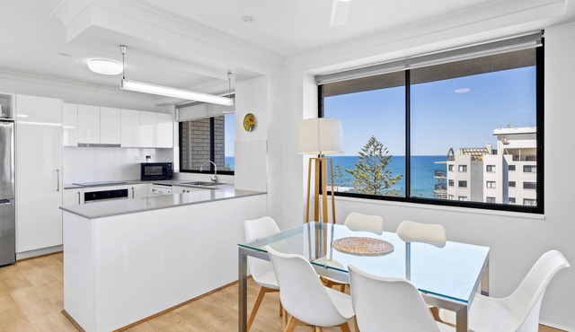 Burgess @ Kings Beach Apartments