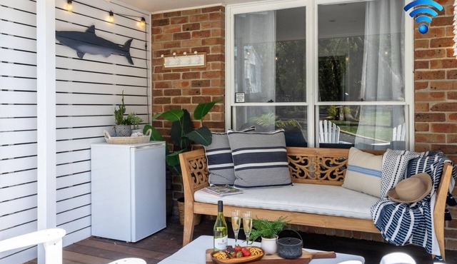 Burra Beach Shack – lakeside getaway