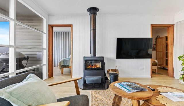 Burrill Lake Cottage