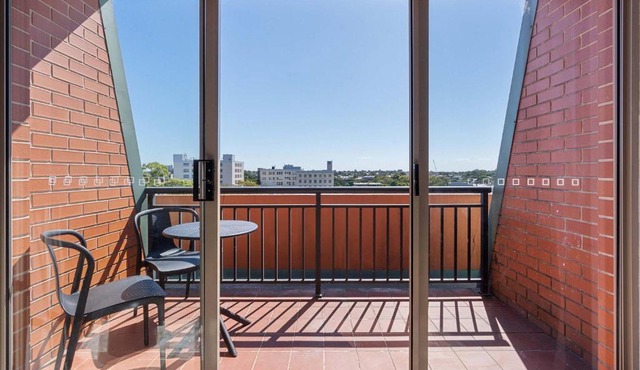 Camperdown Cozy Corner 10