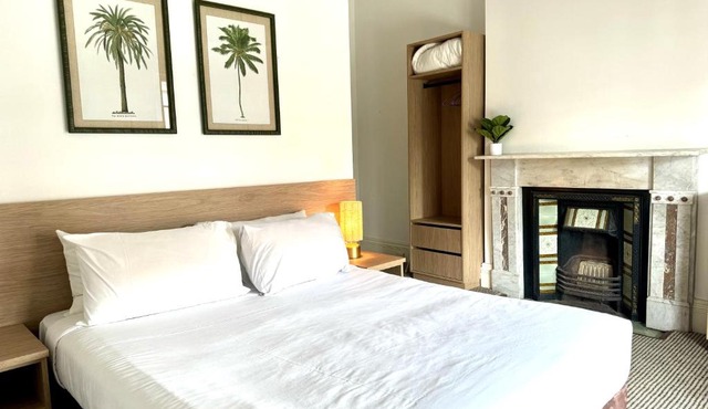 Captain Cook Hotel Botany in Sydney