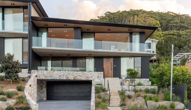 Casa Celeste, Grand Architectural Residence
