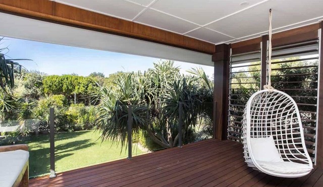 Casa De Palmeras- Beachfront 5Bed