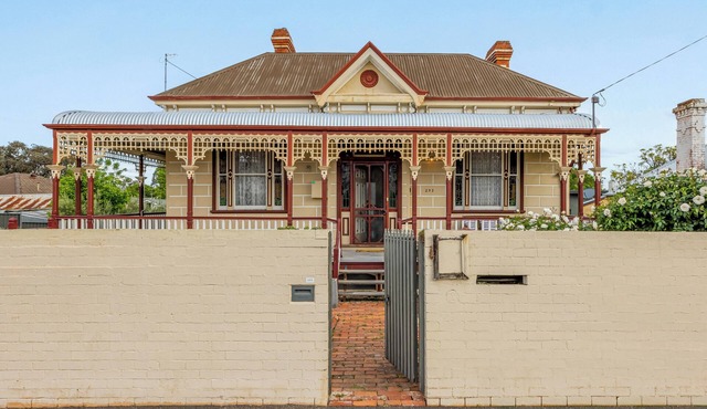 Cathedral View - Sleeps 16