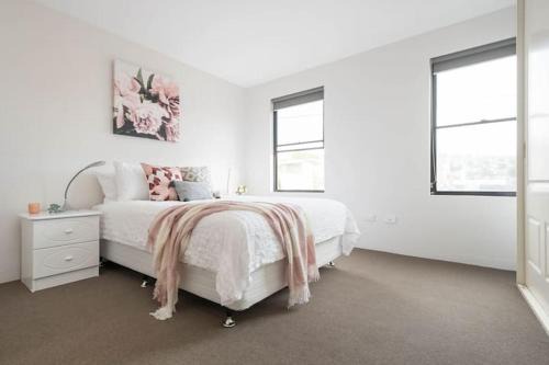 CBD Central Hub | Parking & WiFi in Launceston