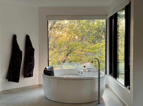 Cedars Mount View (Adults Only) in Mount View