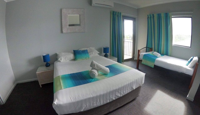 Center Break beach stay in Green Head