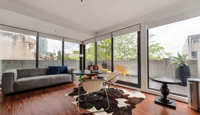 Central St Kilda Escape - Free Parking & Wifi