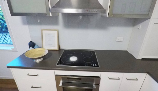 Centrally located, 2 bedroom @ Upper Mt Gravatt