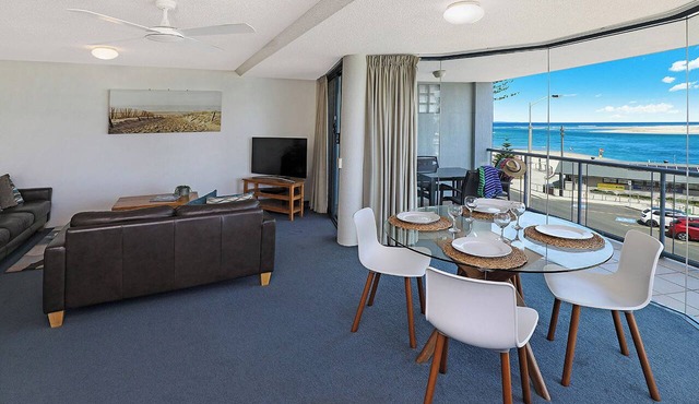 Cerulean Beachfront Apartment - Unit 5