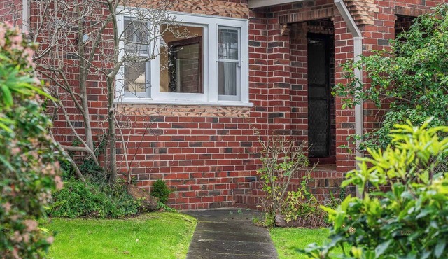 Charming Cozy Home Near Local Shops & Chadstone SC