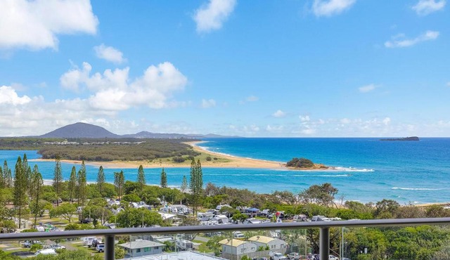 Chateau Royale Beach Resort Maroochydore Sunshine Coast