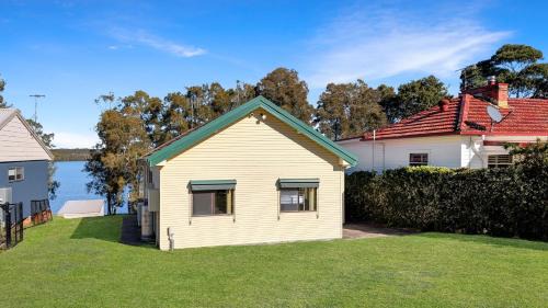 Chill Out at the Basin by Experience Jervis Bay