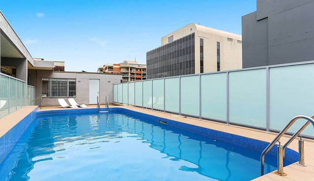 City to Sea — Bondi Beach Getaway & Rooftop Pool