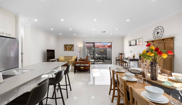 Clay & Clover—Best Location Where City Meets Coast