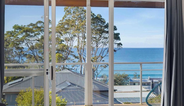 Coastal Haven | Ocean Views + Pets Welcome. in Denhams Beach