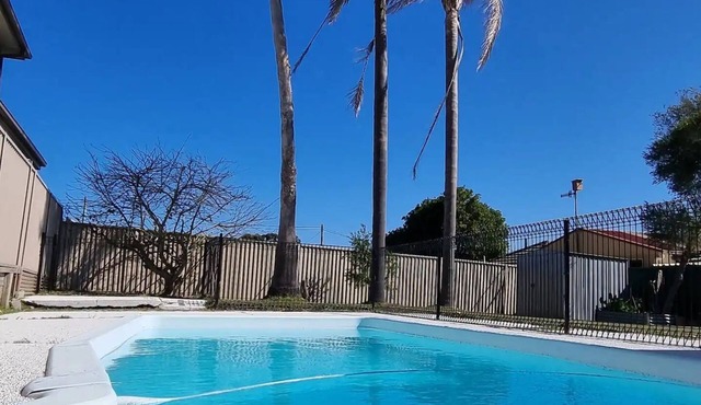 Coastal Haven: Spacious 3 Bedroom Home, Long Jetty in Long Jetty
