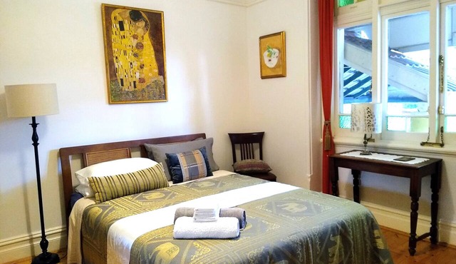 Coastal house 4 mins walk to beach, Coogee, Sydney in Coogee