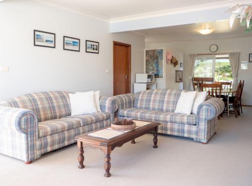 Collingwood Beach Cottage - Belle Escapes Jervis Bay