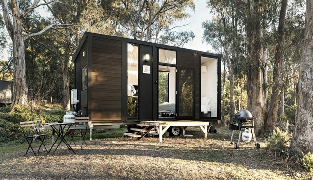 Comfy Tiny House Surrounded by Nature in Victoria in Daylesford