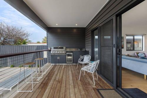Contemporary Coastal Escape with Sparkling Pool in Rosebud