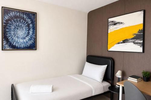 Convenient Western Sydney Single Bed Room Stay - Shared Bathroom
