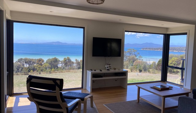 Convict Beach House in Saltwater River