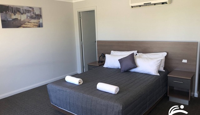 Coro Club Motel in Griffith