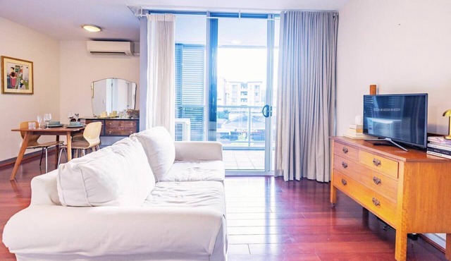 Cozy 1BR Retreat in the Heart of Alexandria