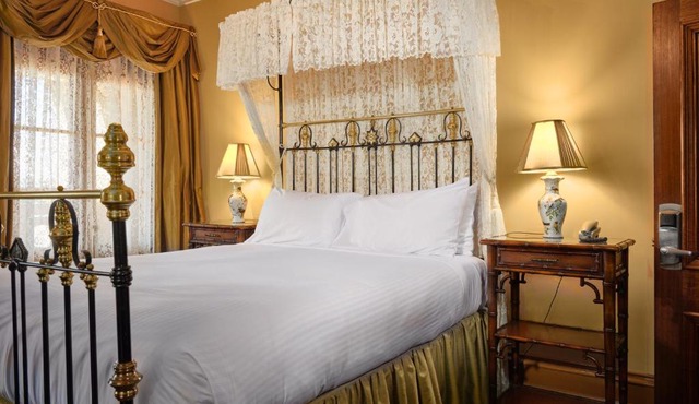 Craig's Royal Hotel