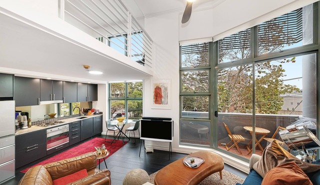 Cremorne- GA102 Macpherson St - Chic Loft-Style 1BR Apartment with Balcony Rooftop in Heart of Cremorne