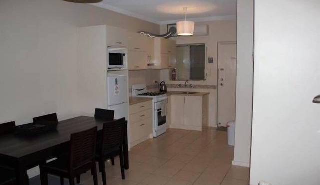 Curtin on Leader St - 2 bedroom, ground floor