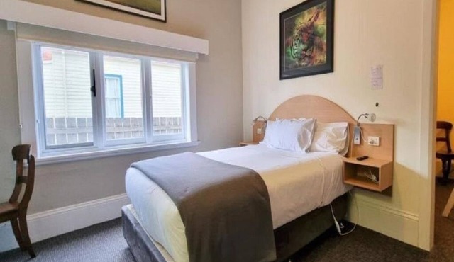 Dannebrog Lodge Family Room 3