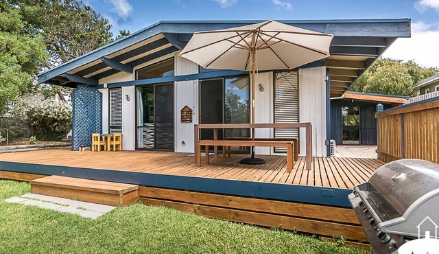 Dune Cottage Stay 3 Pay 2 Winter Special in Sandy Point