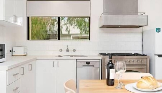 Dunsborough Cosy Cottage