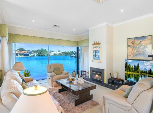 Enjoy Between Lake and River in South Yunderup