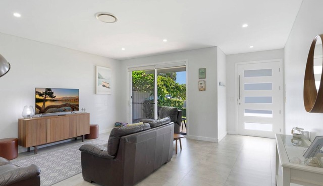 Escape on Ridge modern 3 bedroom townhouse