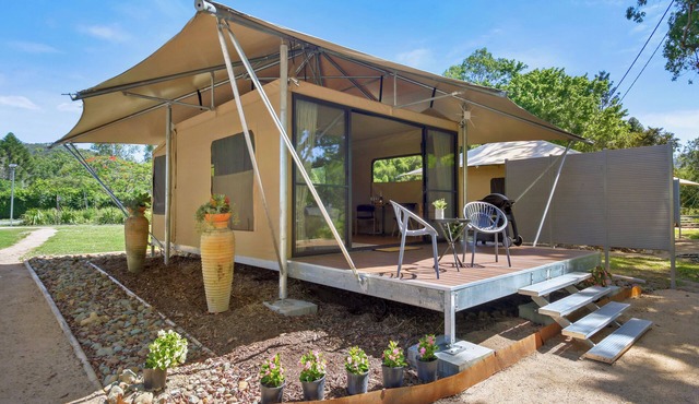 Eudlo Valley Glamping - Luxury pet-friendly tent stay!