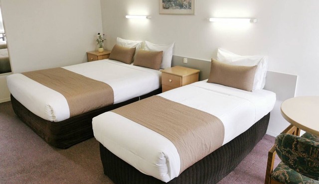 Eureka Lodge Motel