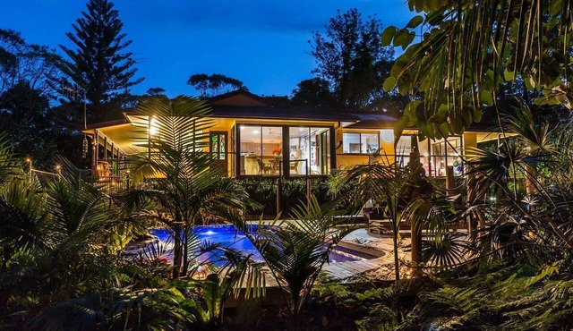 EV-Friendly Dog Friendly Beachside Stay - Pool+Firepit
