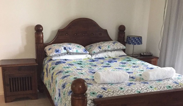 Family Accommodation Sleeps 8 (No extra Charge)
