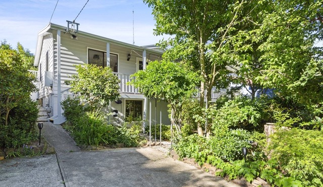 Family Home with Garden in Katoomba