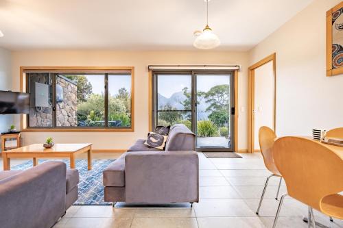 Freycinet Stone Studio 5 - Greystone in Coles Bay