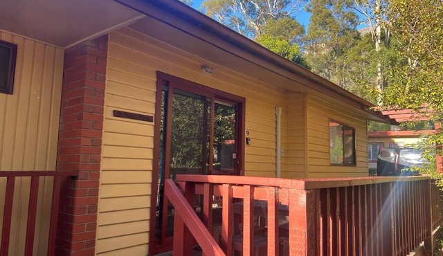 Froggy’s Quarters Cabin 9 - Wombat