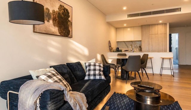 Gordon 2BR Apt Walk to Station & Shops