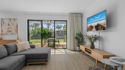 HaltandHide by Wine Coast Holiday Rentals in Seaford
