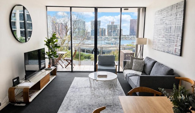 Harbour Escape Apartments Docklands in Melbourne