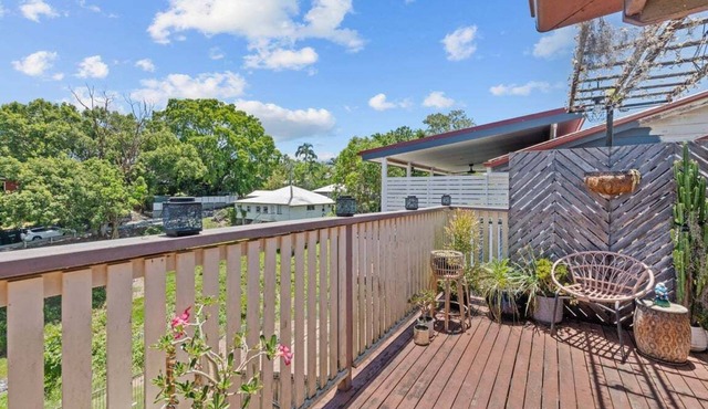 Highgate Hill 3BR w Full Amenities Near South Bank